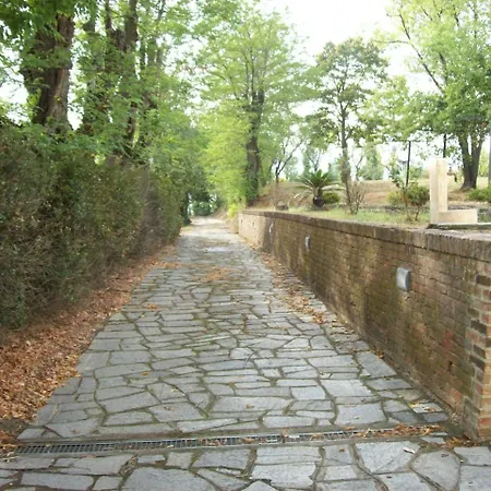 Cascina Setteventi Bauernhof *