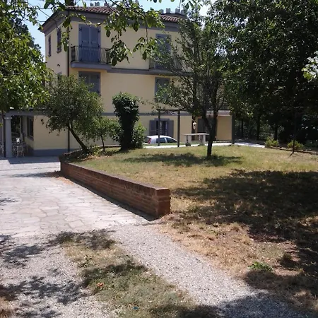 Cascina Setteventi * Момбаруццо